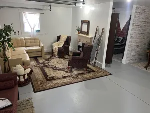 Image of Secluded Solar Amish Farm-Breakfast upon request!