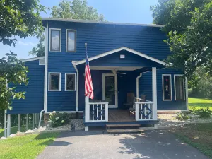 Image of Eagle's Nest