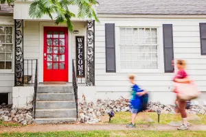 Image of Large family home w dinning by Lindsey Wilson