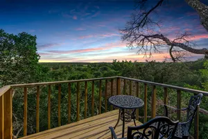 Image of Cole Springs Historic Cottage