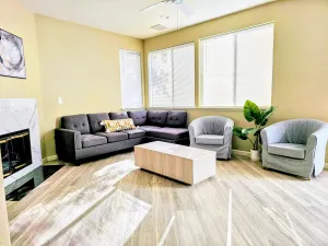 Image of Modern and Luxurious home in Manteca