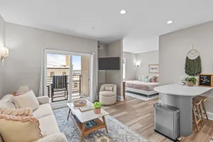 Image of Big Rock Bungalow | New Luxe Studio w/ Balcony