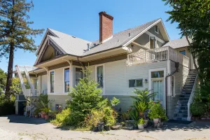 Image of Marin Edwardian Mansion overlooking San Francisco Bay