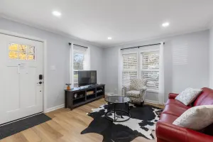 Image of Luxe Cottage - South Chesterfield