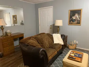 Image of Jacobs Comfort...close to all things OKC Metro