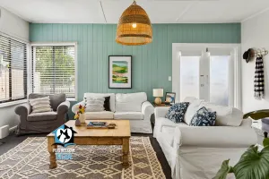 Image of Gorgeous Renovated Cottage in Heart of Victor