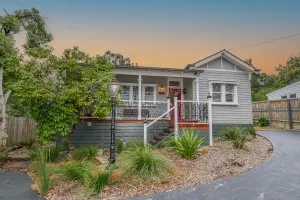 Image of Vintage Charm On St Leonards