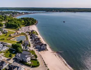 Image of PRIVATE BEACH: A SLICE OF HEAVEN @ NIANTIC W\/ 6 QUEENS 1 FULL BED