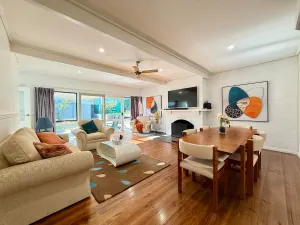 Image of Capelink Beach House-Atop Prestigious Oliver's Hill