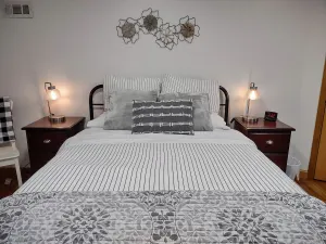 Image of Charming Farmhouse Apartment with Gorgeous View