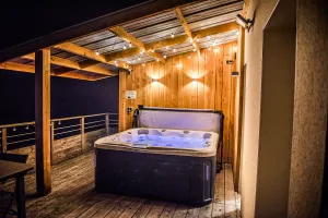 Image of Dream country house with pool & jacuzzi