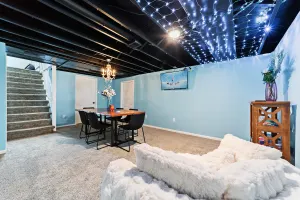 Image of Cute Cape Cod House