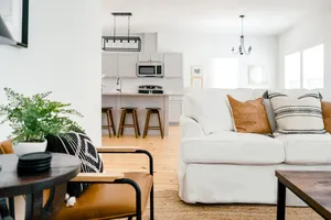 Image of Bright & Cozy 3BR Cottage in the Heart of Brenham