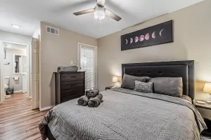 Image of Cozy 1 Bedroom Arlington Condo