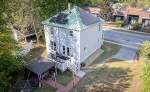 Image of Downtown Hot Tub Escape