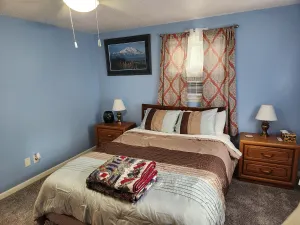 Image of Welcoming, Wonderfully Cozy 1 bdrm Apt