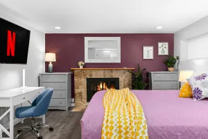 Image of Entire Lower Split-level With Private Entrance.