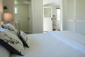 Image of Stockman's Cottage - the heart of wine country