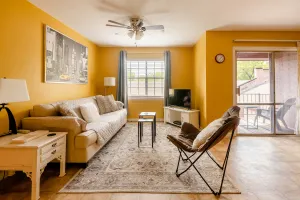 Image of #4 UAB KING SUITE+5 MIN WALK TO RESTAURANT