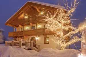 Image of 8br chalet with spa & garden, next to ski lift