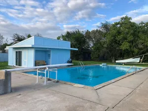 Image of Saylor's Rest-Wind Catcher House & Large Pool