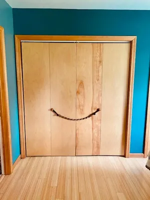 Image of VILLAGE GREEN SUITE. Hidden Gem /Mins to DT/Lake