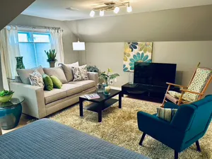 Image of Lakeside Getaway Studio In Luna Pier!