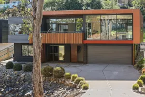 Image of Sirocco on Main