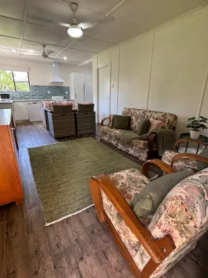 Image of Innisfail Apartment