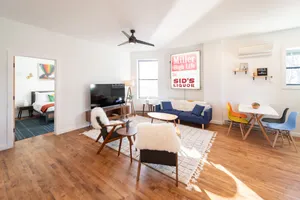 Image of The Roosevelt: Upscale Loft blocks from downtown