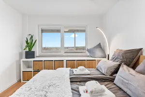 Image of Stylish suite with a view