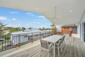 Image of Rainbow Beach Retreat