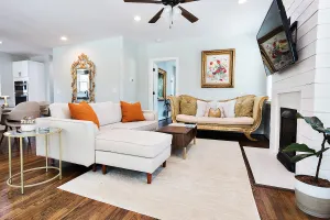 Image of Elmwood Park Retreat Renovated 3 Bed 2 Bath DT