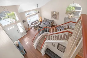 Image of Spacious Modern Home Family or WFH Friendly