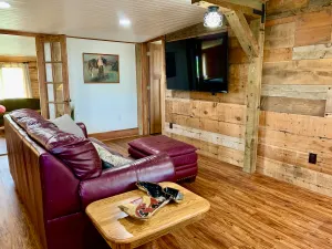 Image of Helen’s House XL Bar Homestead