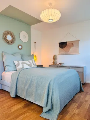 Image of Cozy & comfortable apartment with balcony