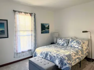 Image of Spacious Studio