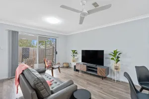 Image of Modern New Townhouse in Booval