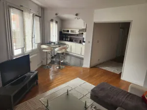 Image of Le Denfert - Wifi Netflix - Les Quais de Savoureuse