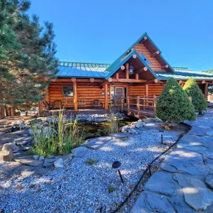 Image of Luxury Log Home