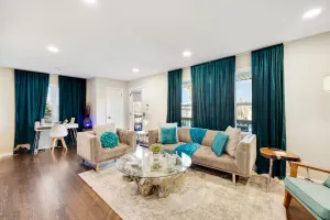 Image of OneNinth-Luxury Downtown Retreat