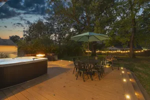 Image of The Luxe Hot Tub10 Min Keenland12 Min Downtown