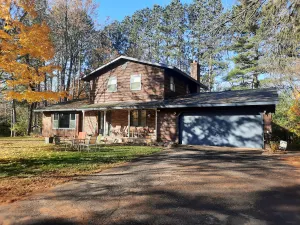 Image of Mora River Retreat - short walk to downtown Mora!