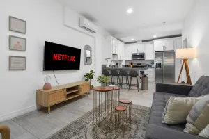 Image of Urban Escapade , Stylish Touch