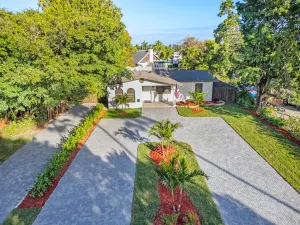 Image of Bright and Cozy Home in Homestead