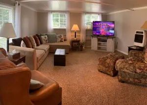 Image of The Yoder’s on Somerset: Sleeps 1-6.