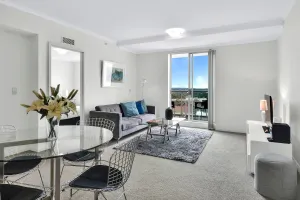 Image of Modern spacious Chatswood Apartment H1016