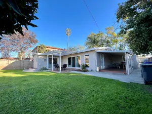 Image of Beautiful House in the Heart of OC Near Disneyland