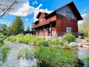 Image of Birds Eye View Cabin - Pine Creek/Sauna/Fireplace