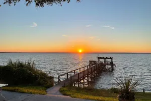 Image of Peaceful Waterfront Home